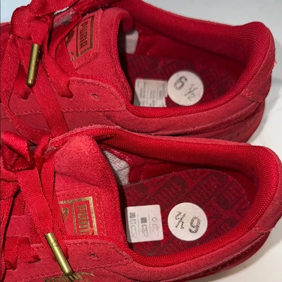 Puma Suede Red Sneakers - Picture 3 of 4